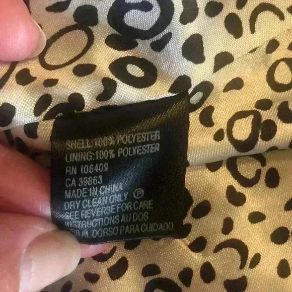 TAHARI | Black Blazer - Picture 6 of 6